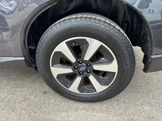 Used 2017 Subaru Forester 2.5i Limited image 12