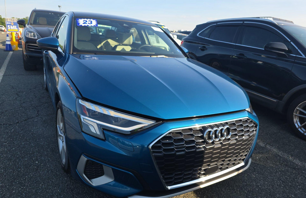 Used 2023 Audi A3 2.0T Premium w/ Convenience Package AWD/4WD image 2