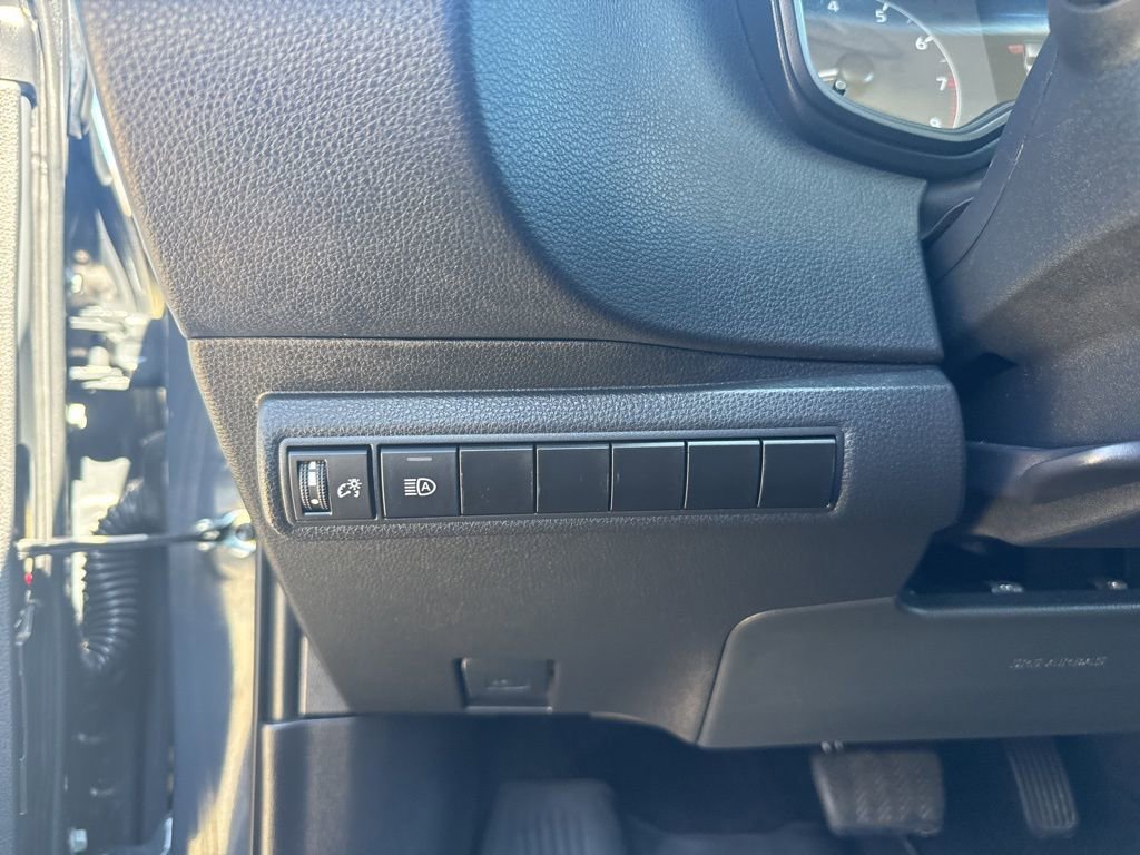 Used 2023 Toyota Corolla LE image 13