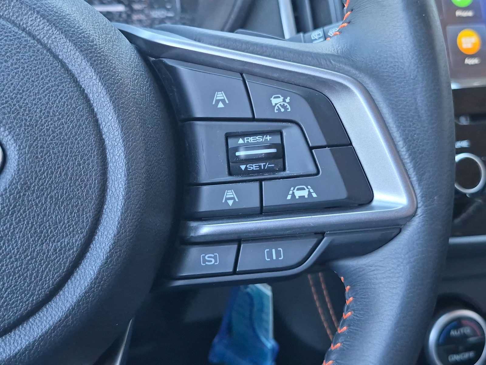Used 2020 Subaru Crosstrek 2.0i Premium AWD/4WD image 23