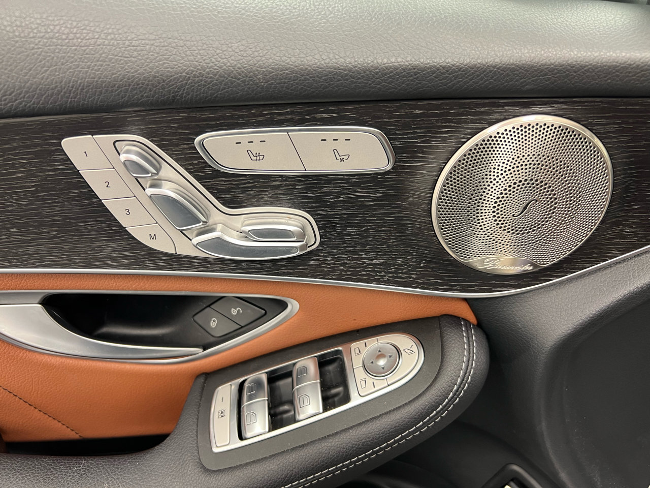 Used 2021 Mercedes-Benz GLC 300 4MATIC Coupe image 6