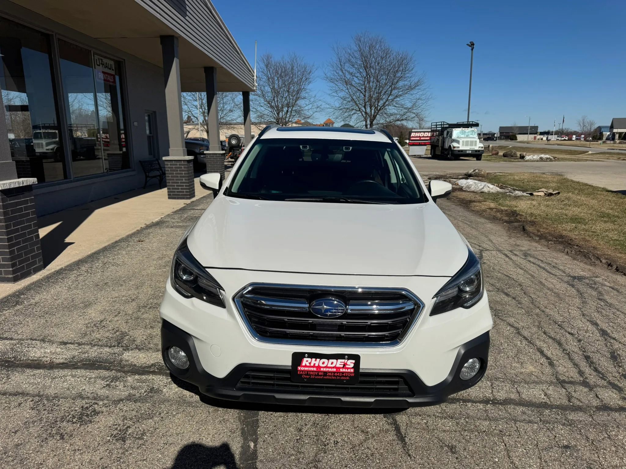 Used 2018 Subaru Outback 3.6R Touring AWD/4WD image 8