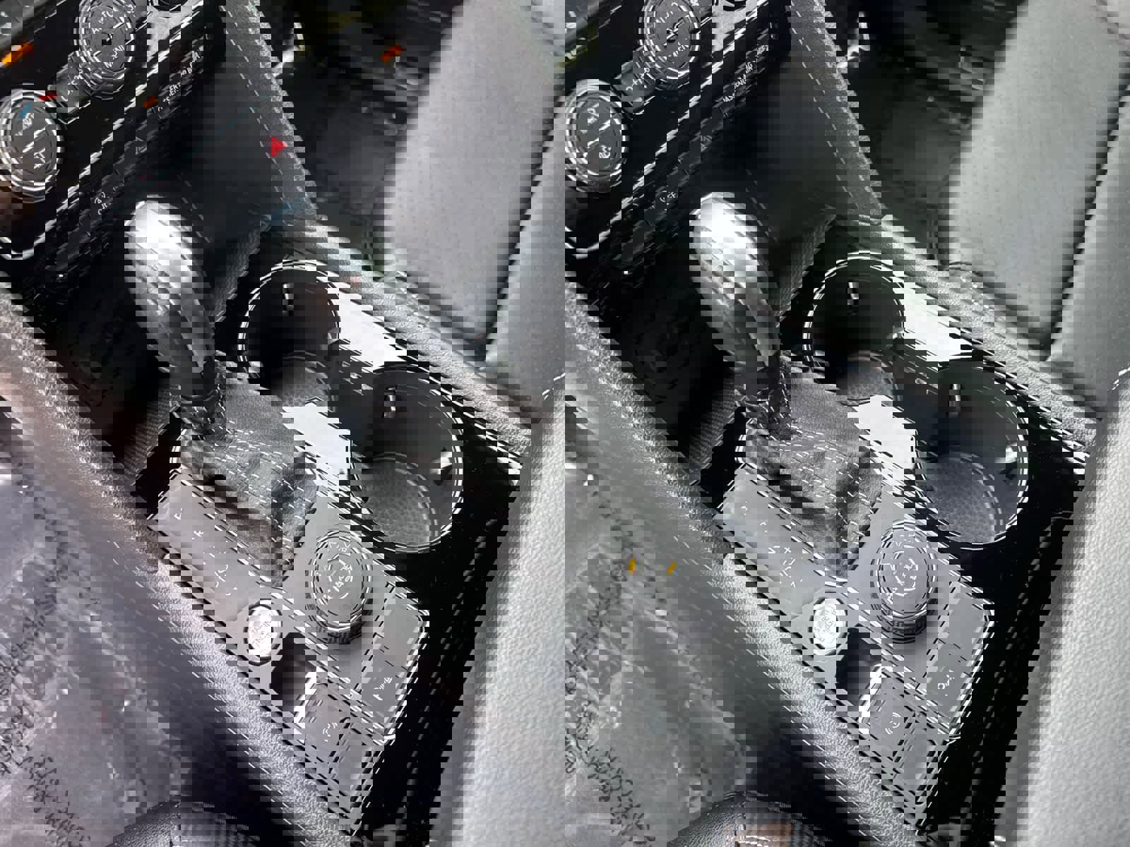 Used 2023 Volkswagen Atlas Cross Sport SEL R-Line image 16