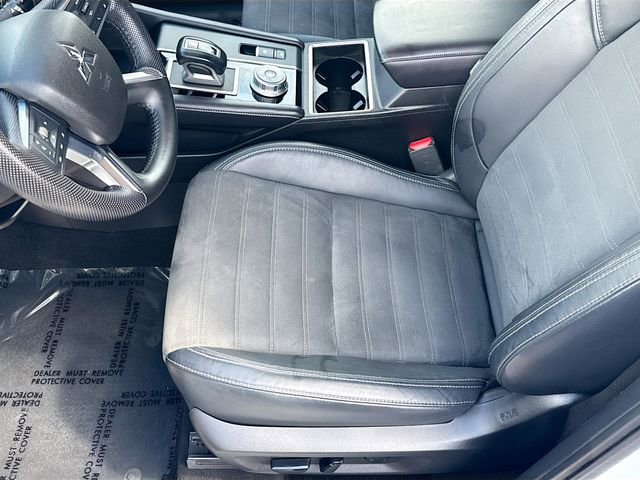 Used 2023 Mitsubishi Outlander SE Black Edition image 20