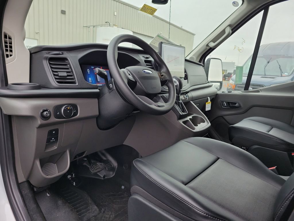 New 2026 Ford Transit 250 148 Medium Roof image 20