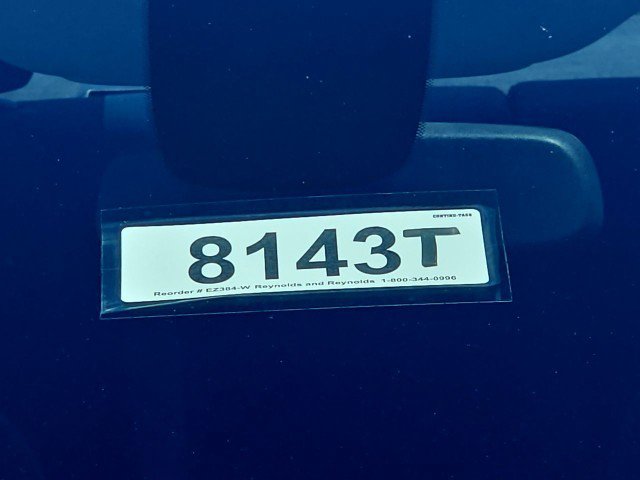 Used 2021 Chevrolet Malibu LT FWD image 33
