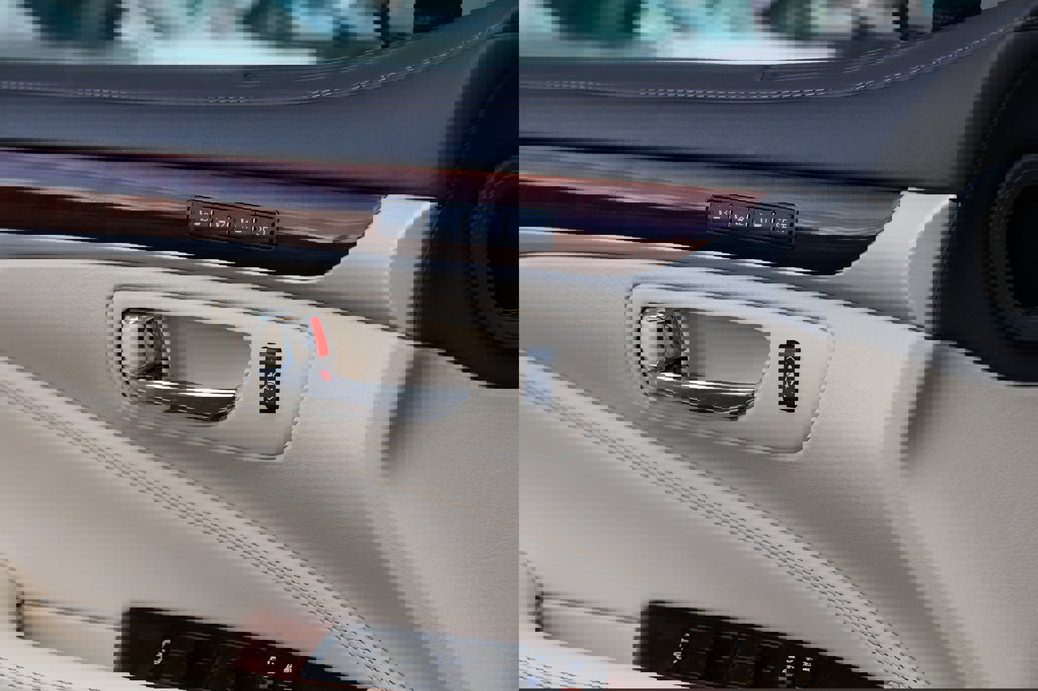 Used 2015 Lexus LS 460 image 51