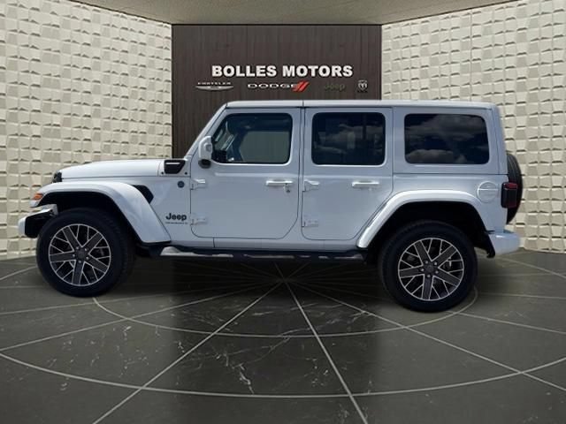 Certified 2023 Jeep Wrangler Unlimited Sahara AWD/4WD image 6