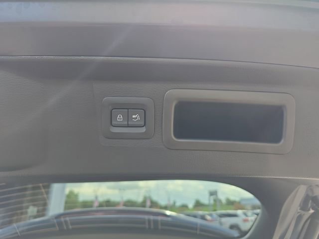 Used 2025 MAZDA CX-50 AWD 2.5 S w/ Weather Package image 18