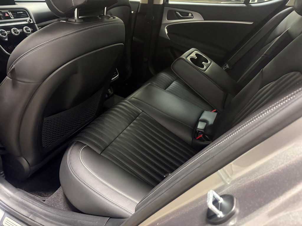 Used 2023 Genesis G70 3.3T AWD/4WD image 25