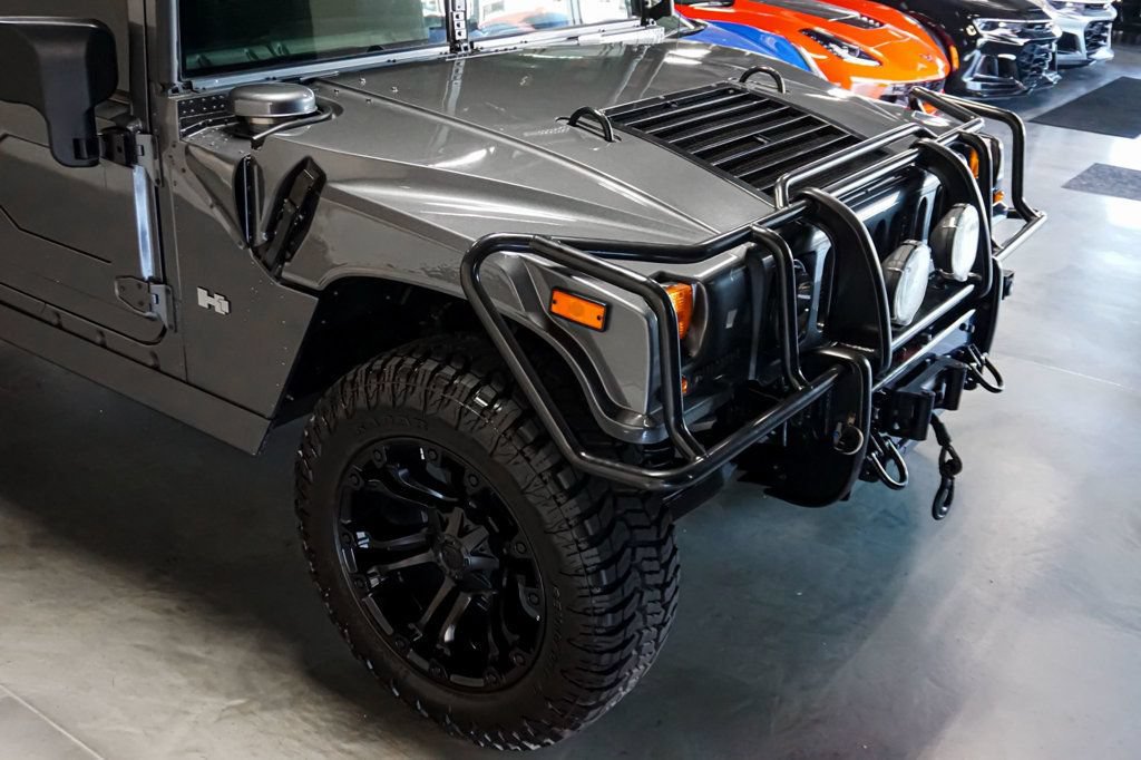 Used 2003 HUMMER H1 4-Door Wagon AWD/4WD image 46