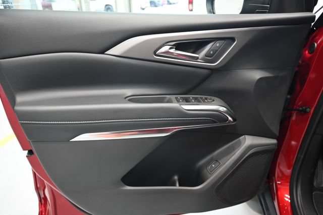 New 2026 Chevrolet Traverse LT w/ Sun and Wheel Package FWD image 26