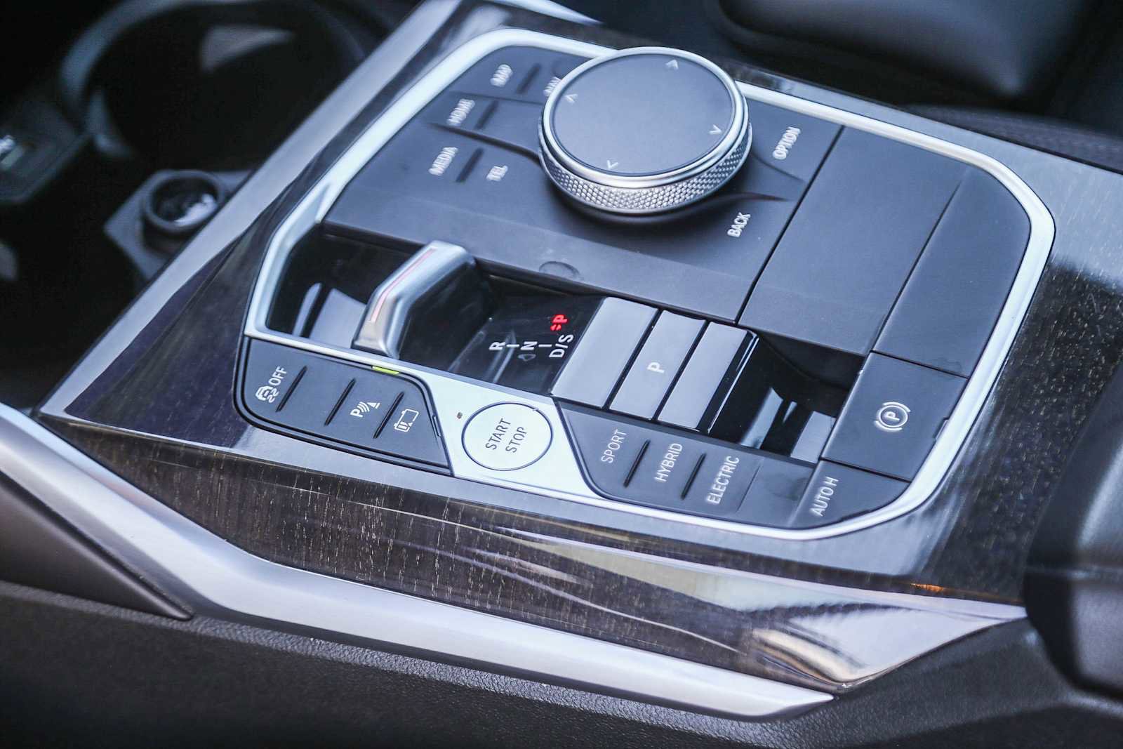 Certified 2023 BMW 330e w/ Driving Assistance Package image 16