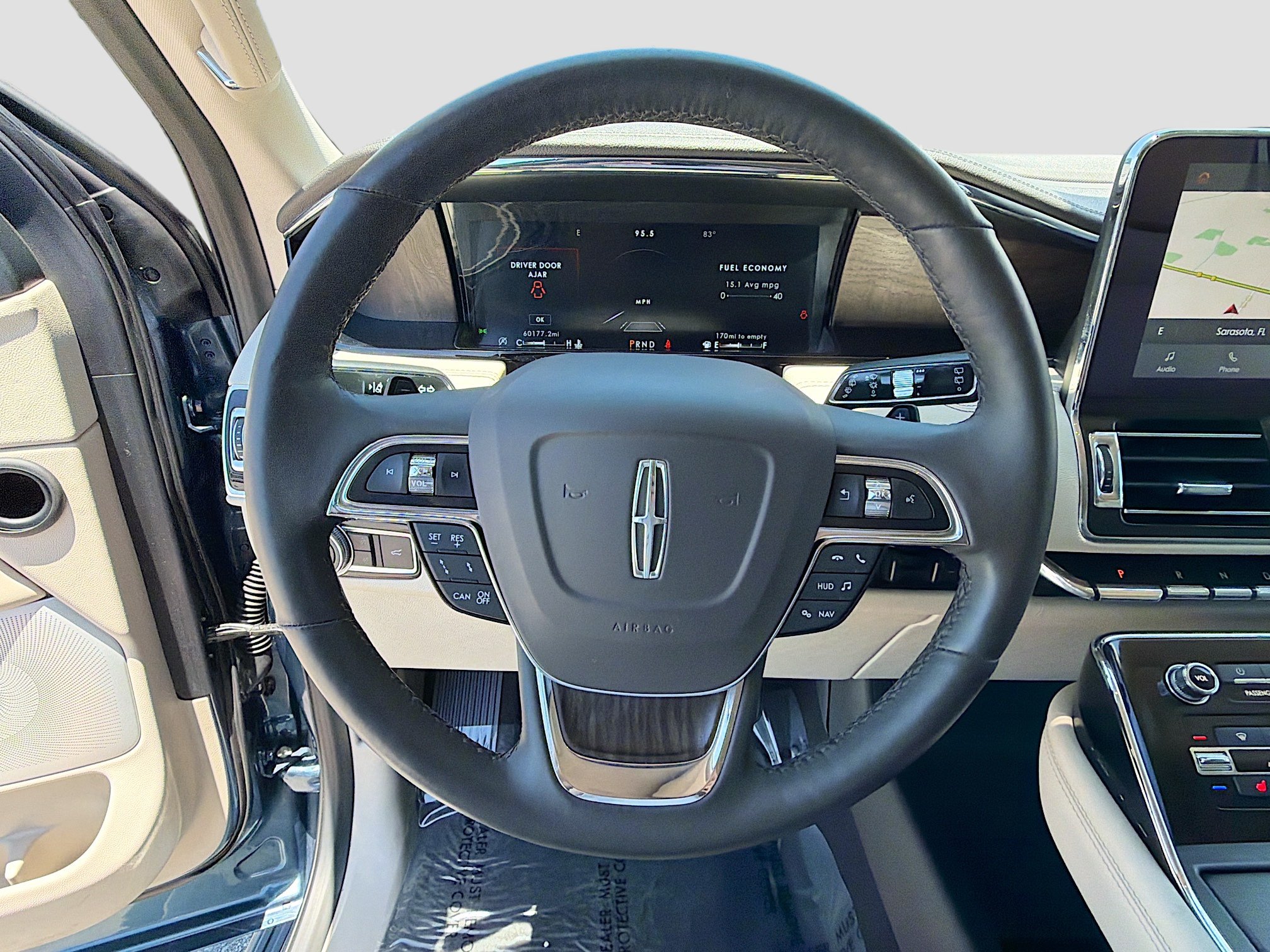 Used 2020 Lincoln Navigator Reserve w/ Luxury Package AWD/4WD image 42