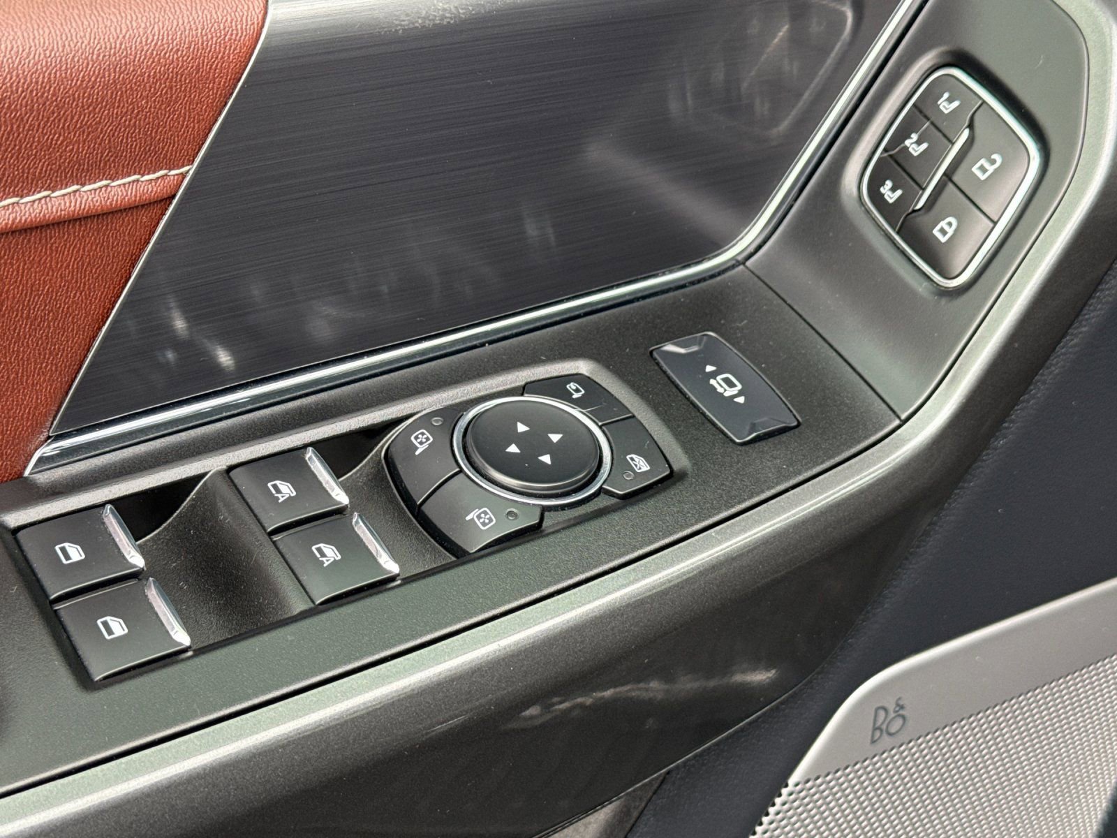 Used 2023 Ford F150 Lariat image 13