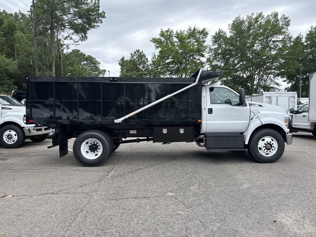 New 2027 Ford F750 2WD Regular Cab Super Duty image 9