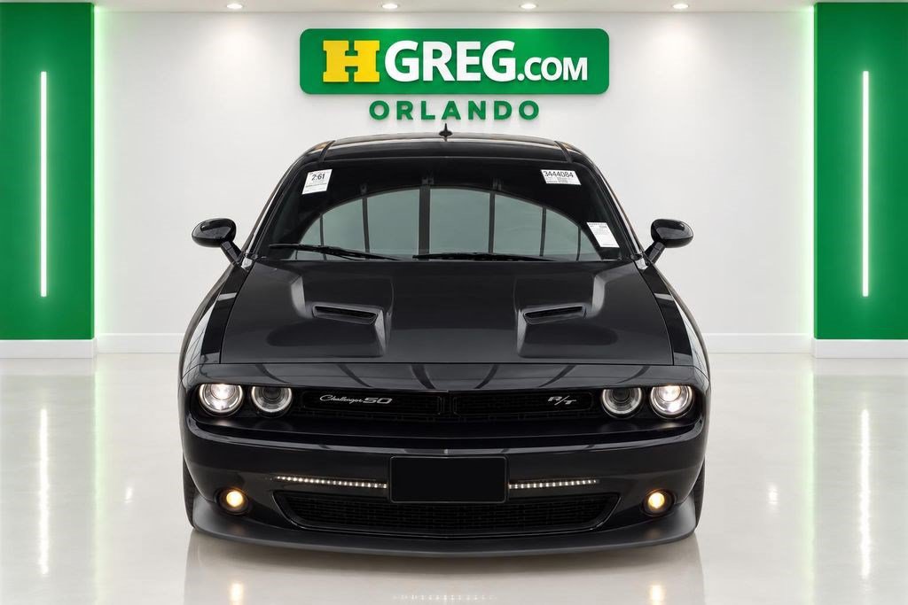 Used 2020 Dodge Challenger R/T RWD image 7