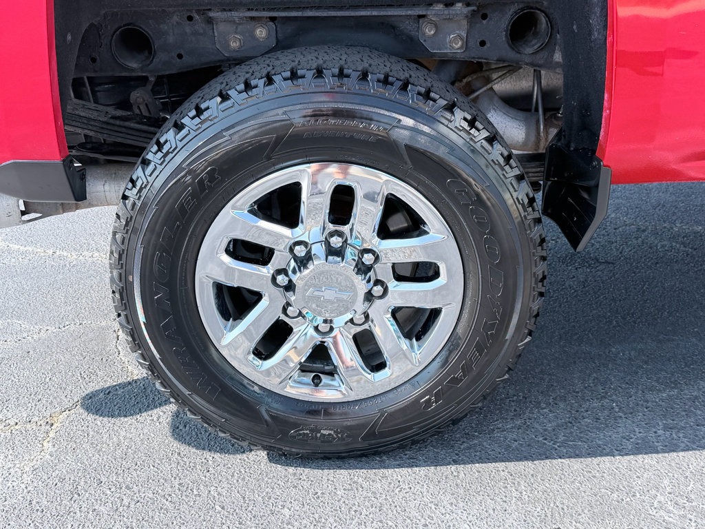 Used 2018 Chevrolet Silverado 2500 LTZ AWD/4WD image 36