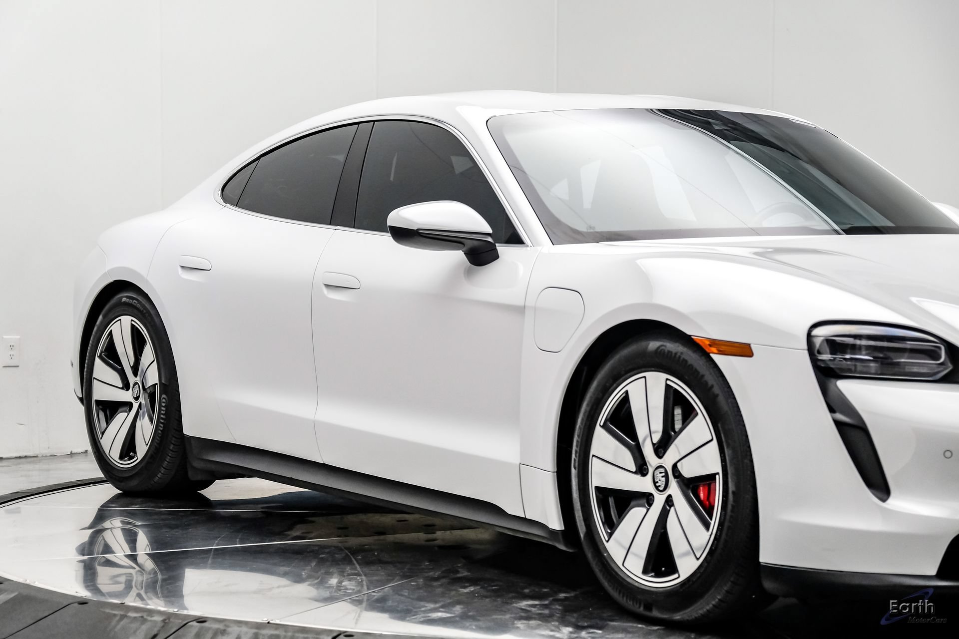 Used 2023 Porsche Taycan 4S AWD/4WD image 24