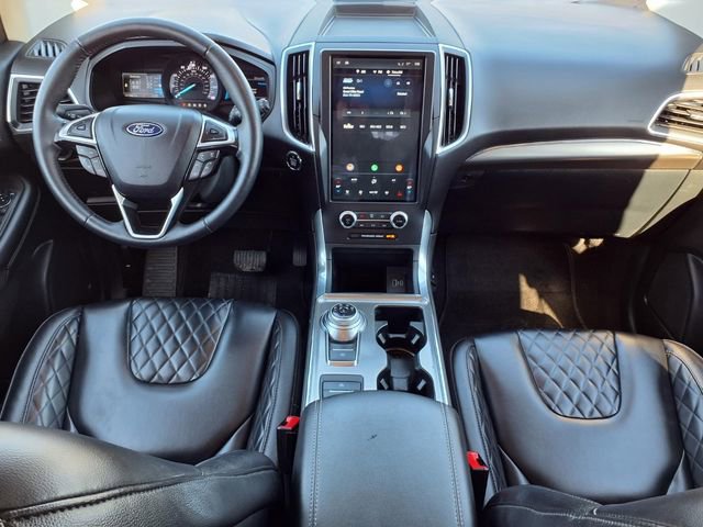 Used 2024 Ford Edge Titanium AWD/4WD image 9