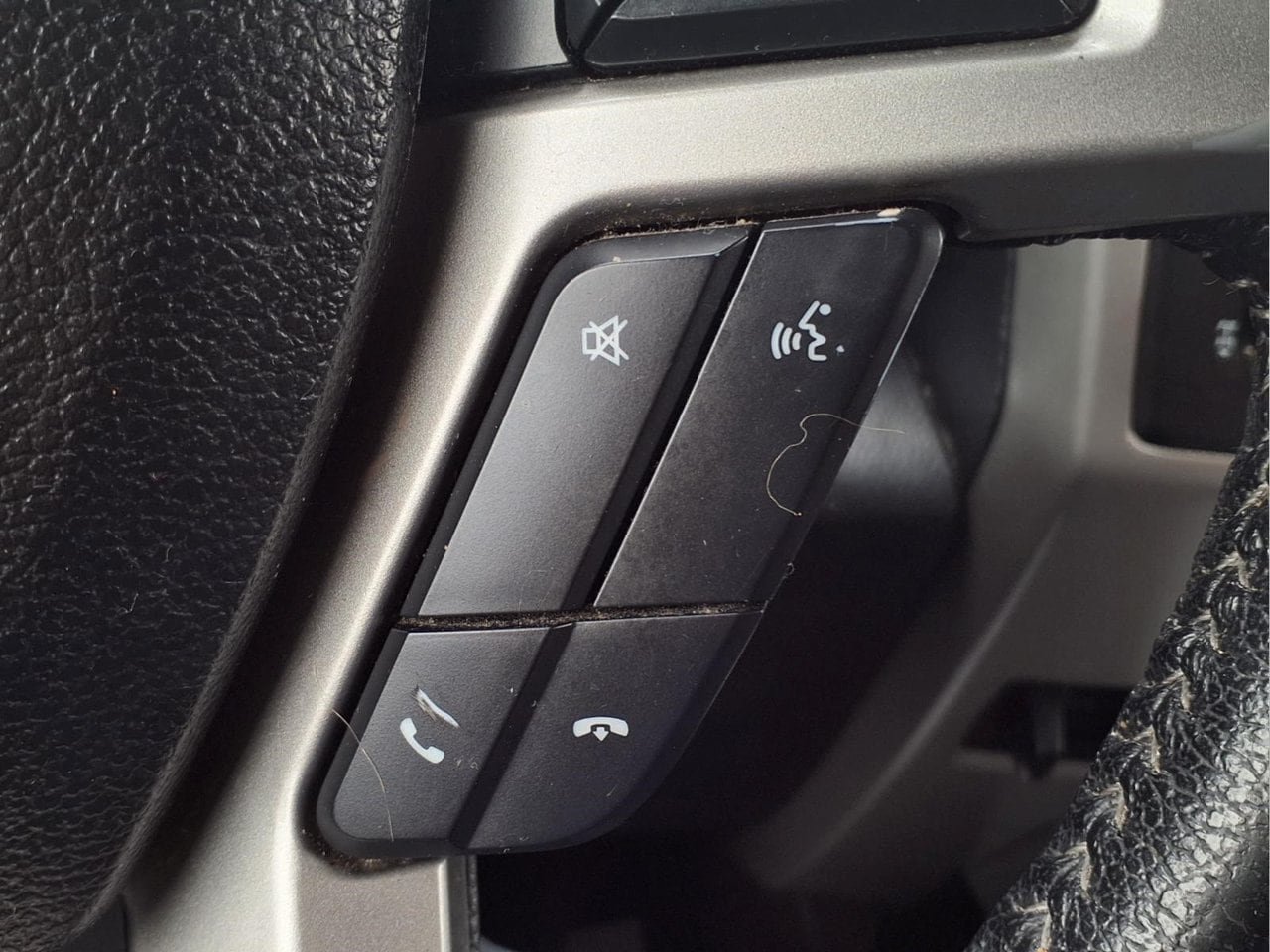 Used 2015 Ford F150 Lariat w/ Equipment Group 502A Luxury AWD/4WD image 24
