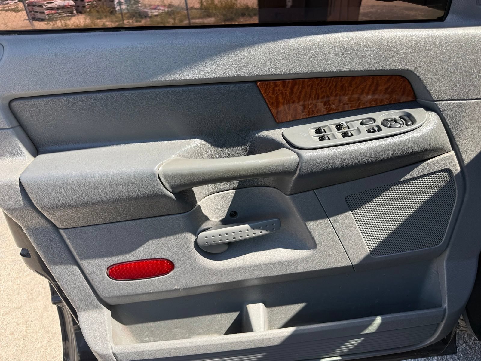 Used 2006 Dodge Ram 3500 Truck SLT RWD image 10