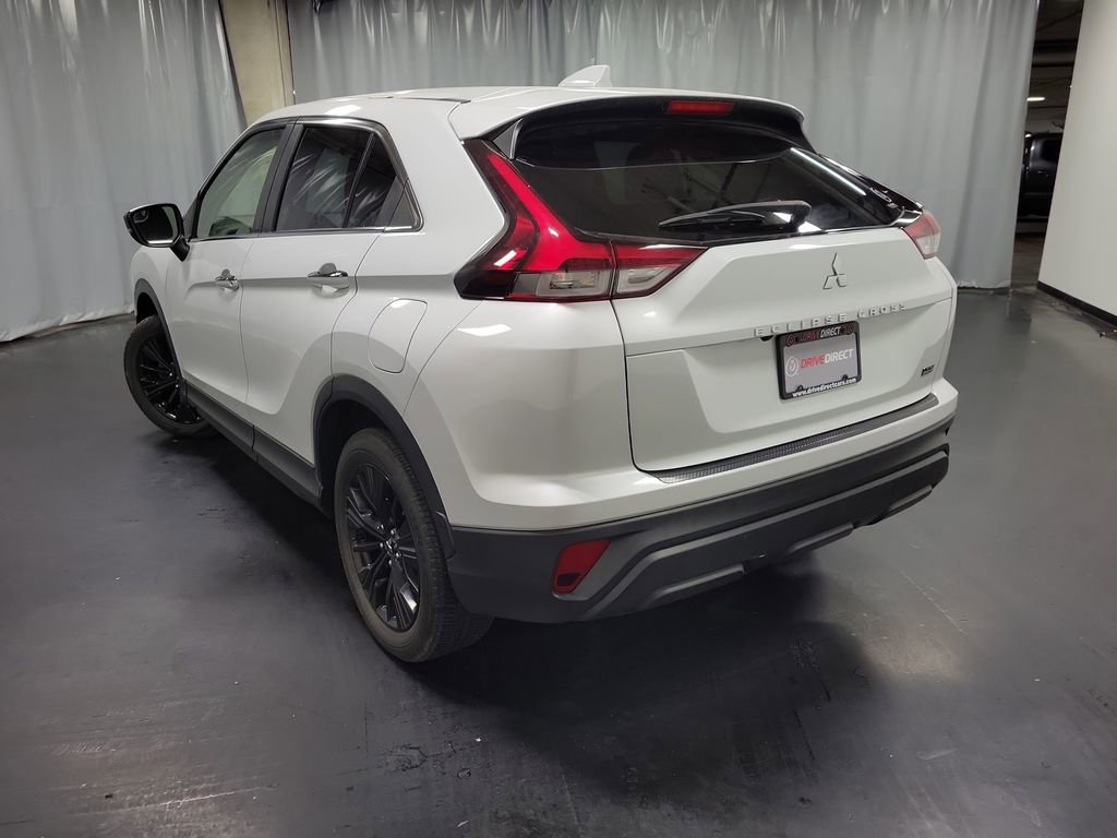 Used 2022 Mitsubishi Eclipse Cross LE AWD/4WD image 6