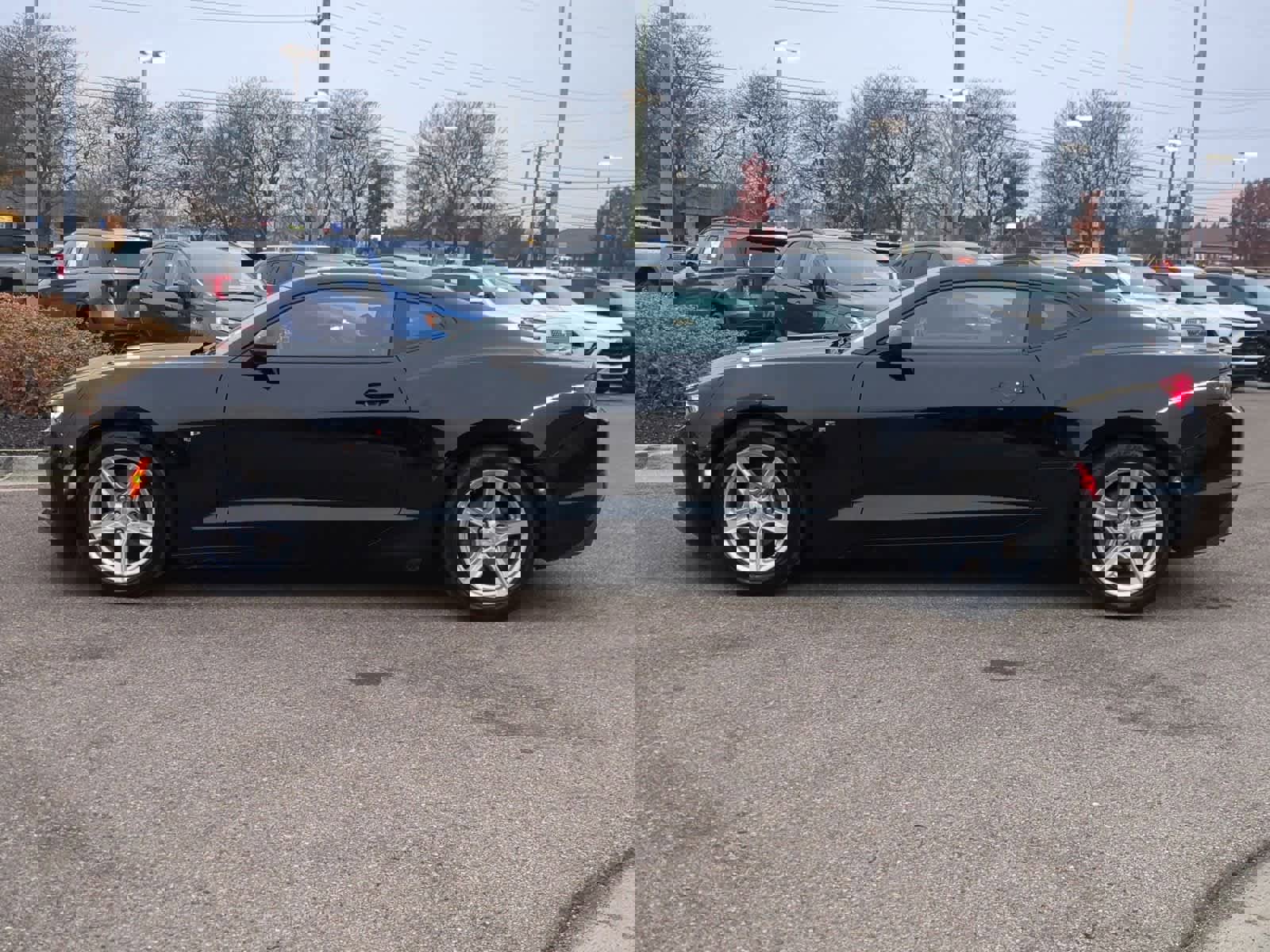 Used 2022 Chevrolet Camaro LT image 5