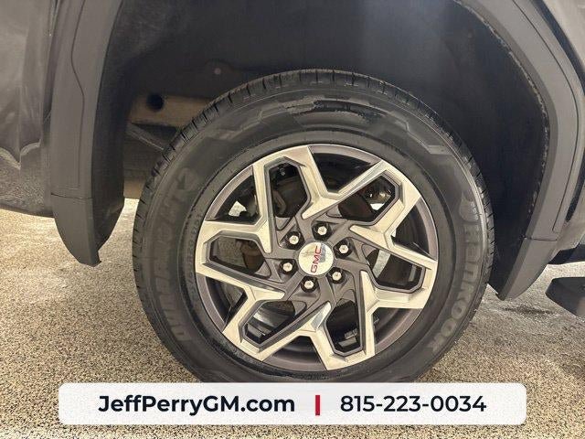Used 2022 GMC Sierra 1500 SLT AWD/4WD image 32