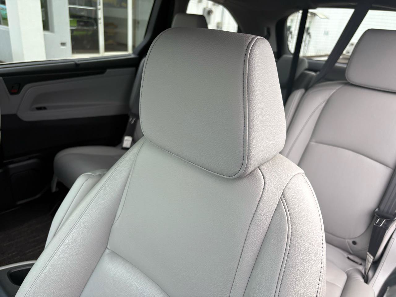Used 2023 Honda Odyssey EX-L image 10