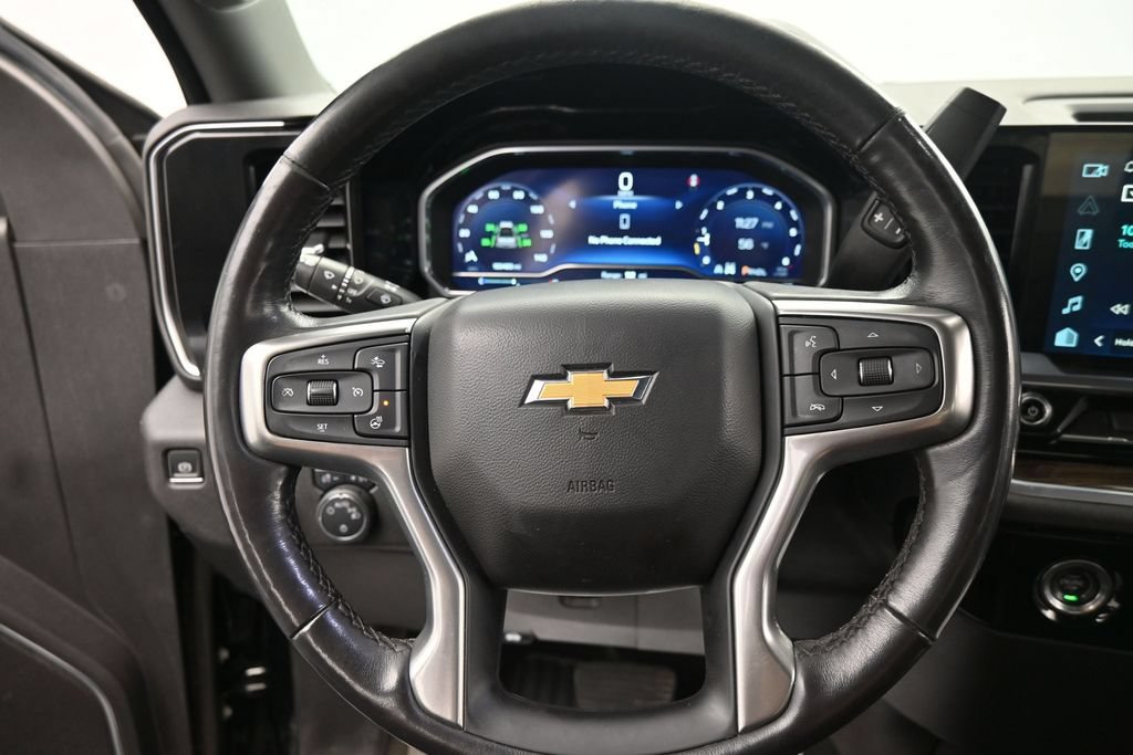 Used 2022 Chevrolet Silverado 1500 LT AWD/4WD image 20