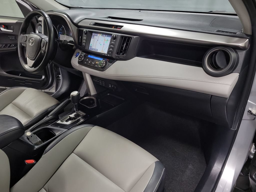 Used 2017 Toyota RAV4 Limited w/ All Weather Liner Package AWD/4WD image 31