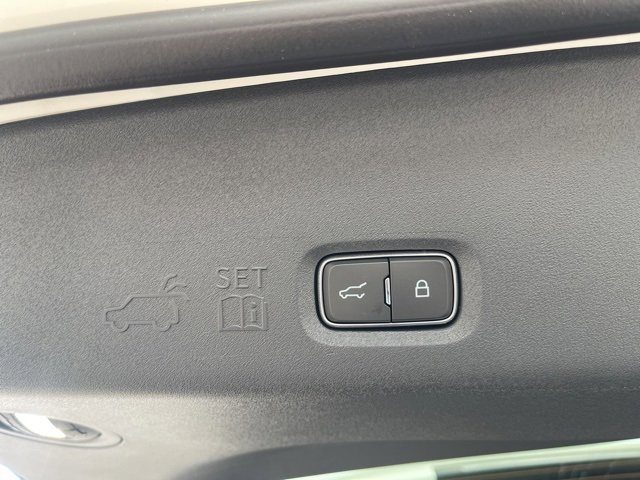 New 2025 Ford Expedition Max Platinum w/ Stealth Performance Package image 24