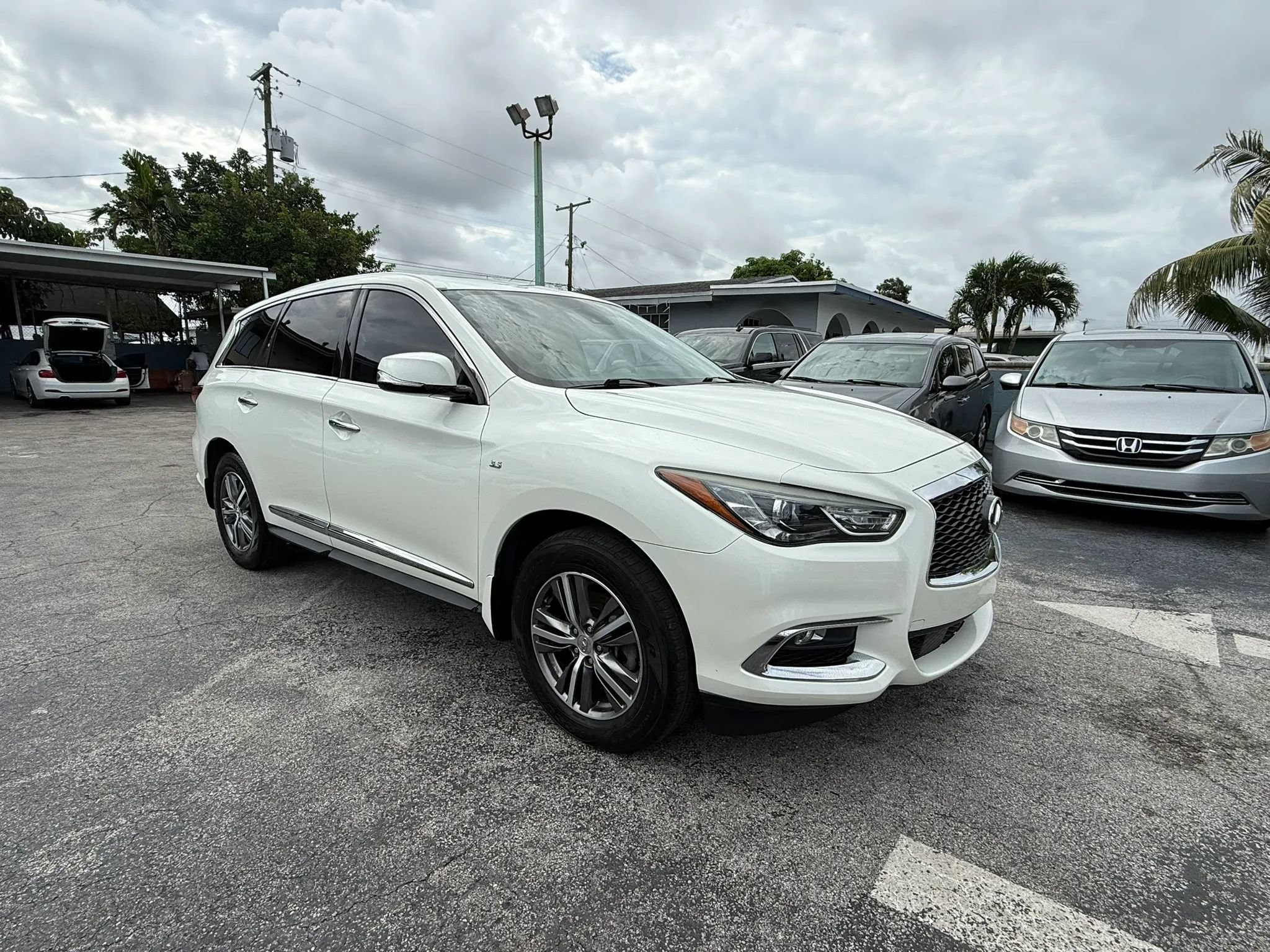 Used 2020 INFINITI QX60 Pure FWD image 7