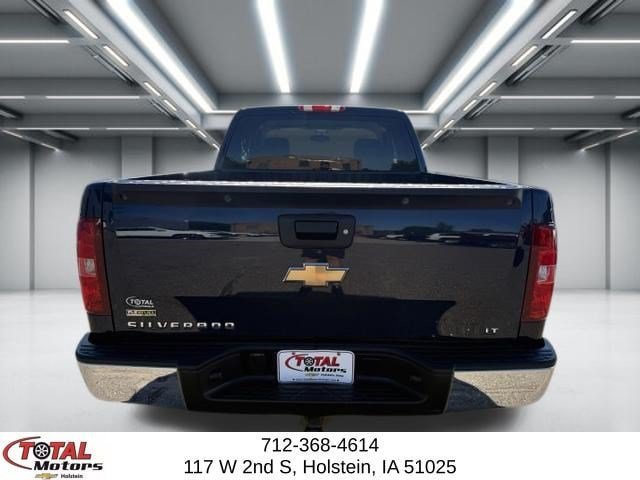 Used 2007 Chevrolet Silverado 1500 LT w/ 1LT Convenience Package AWD/4WD image 7