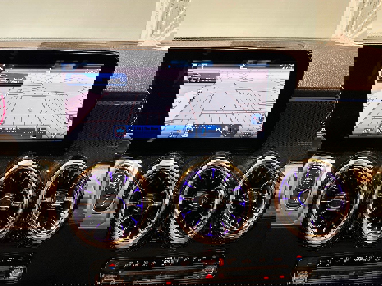 Used 2024 Mercedes-Benz GLB 250 4MATIC image 22