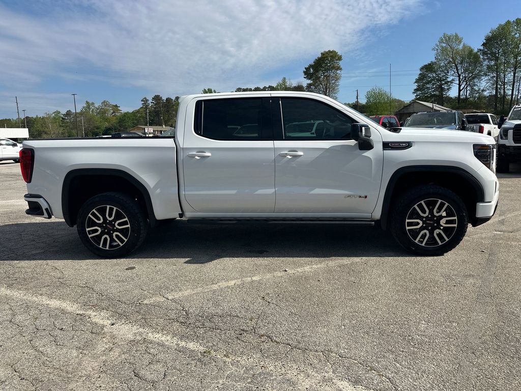 Used 2024 GMC Sierra 1500 AT4 w/ Technology Package image 5