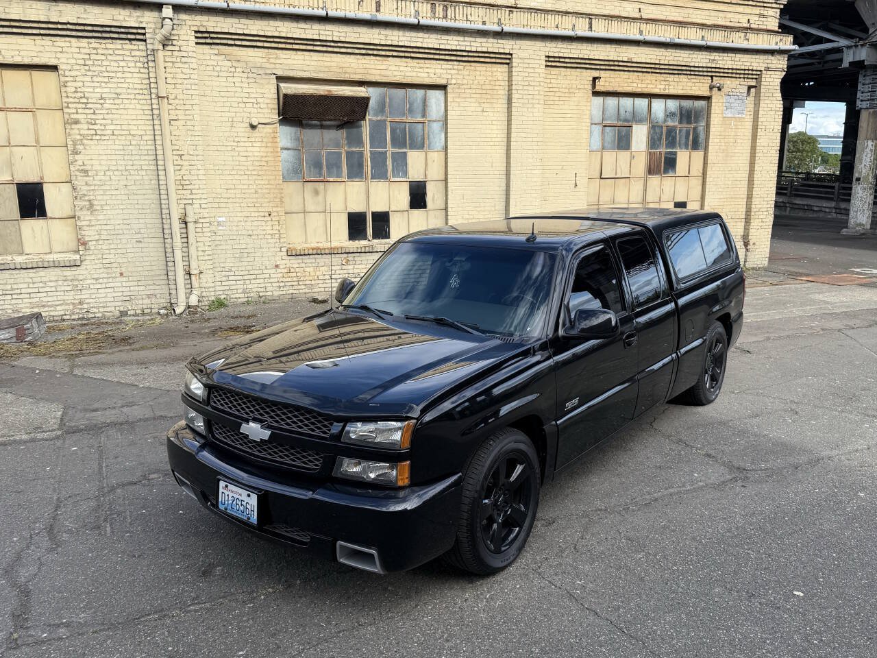Used 2003 Chevrolet Silverado 1500 SS AWD/4WD image 71