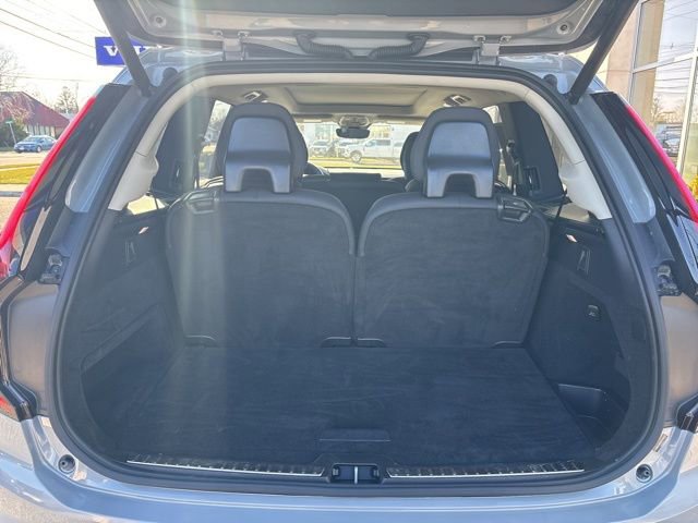 Used 2025 Volvo XC90 B6 Plus AWD/4WD image 12