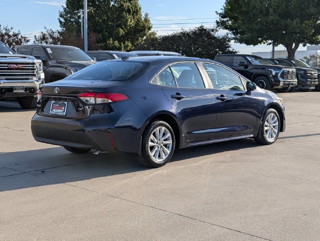 Certified 2026 Toyota Corolla LE w/ LE Premium Package FWD image 6