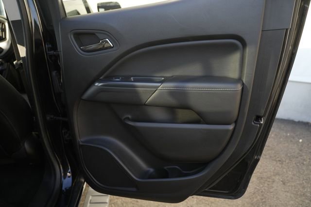 Used 2016 GMC Canyon SLT w/ Driver Alert Package AWD/4WD image 28