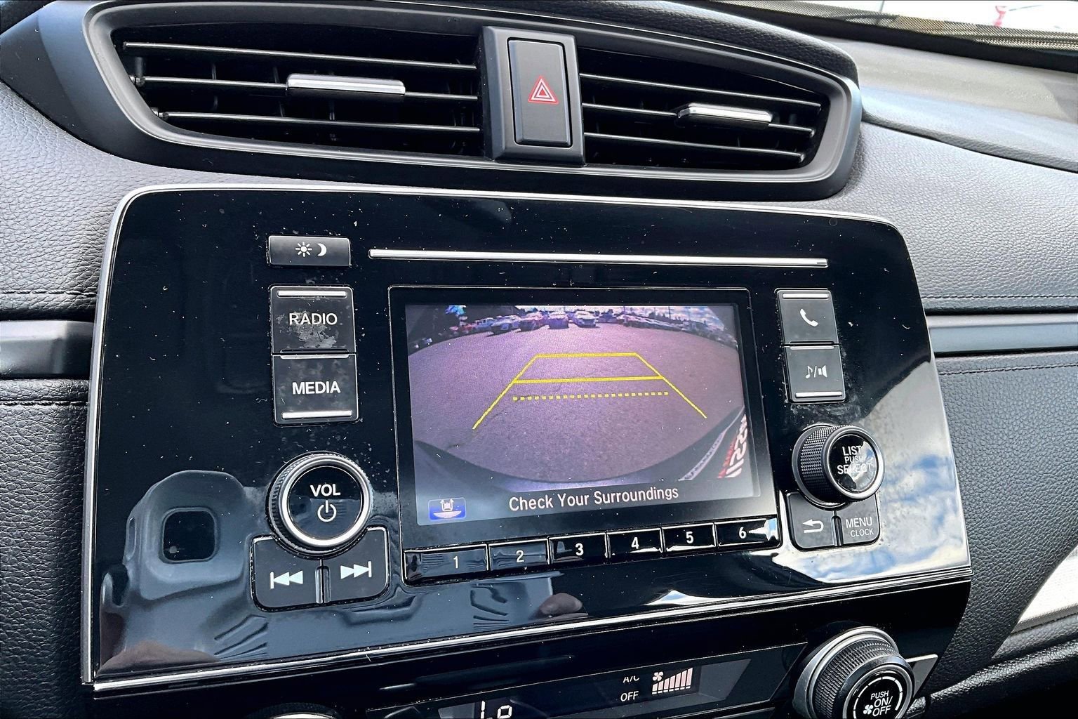 Used 2019 Honda CR-V LX image 13