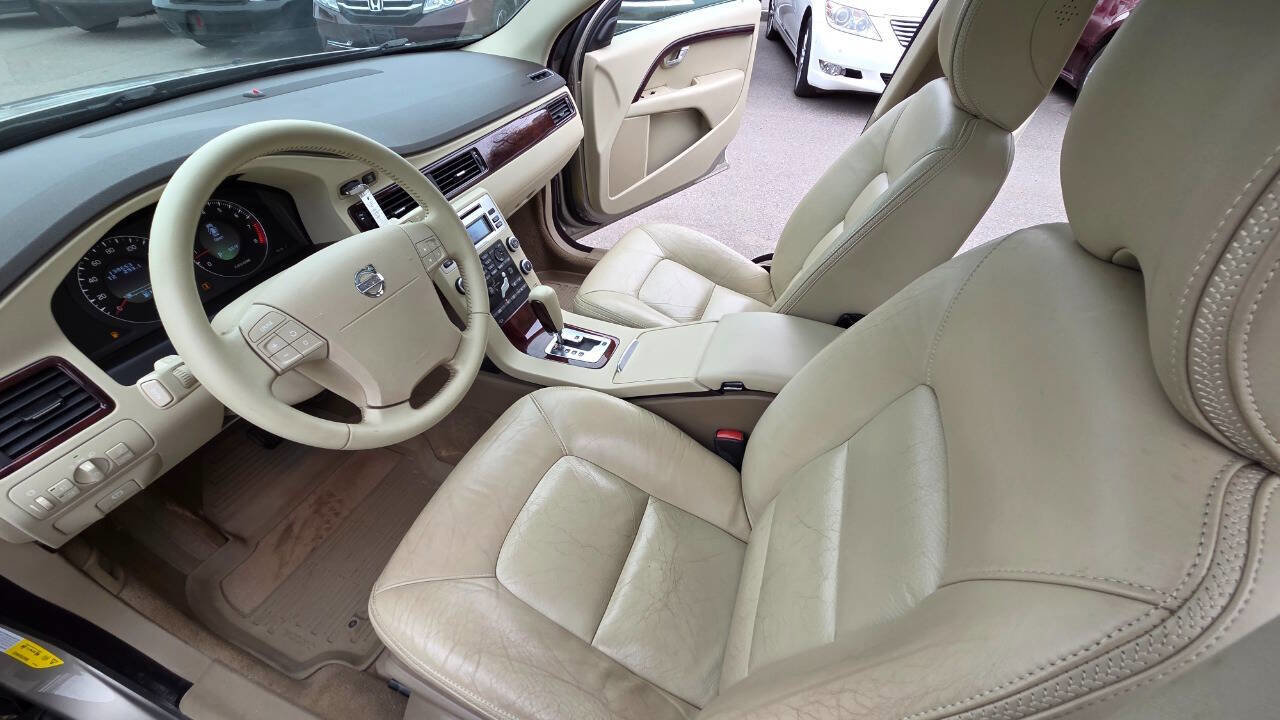 Used 2008 Volvo XC70 3.2 AWD/4WD image 25