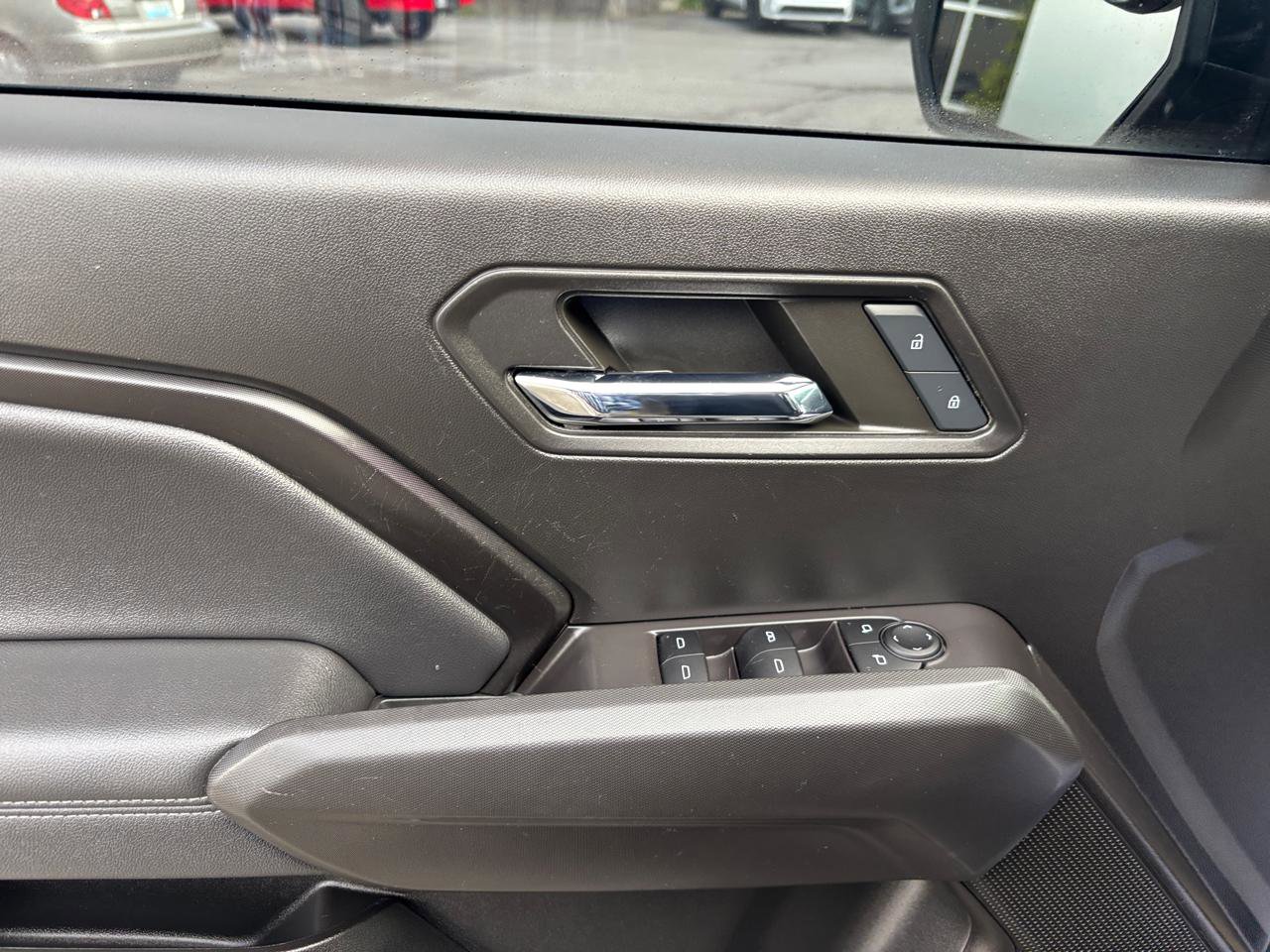 Used 2024 GMC Canyon Elevation w/ Convenience Package image 10