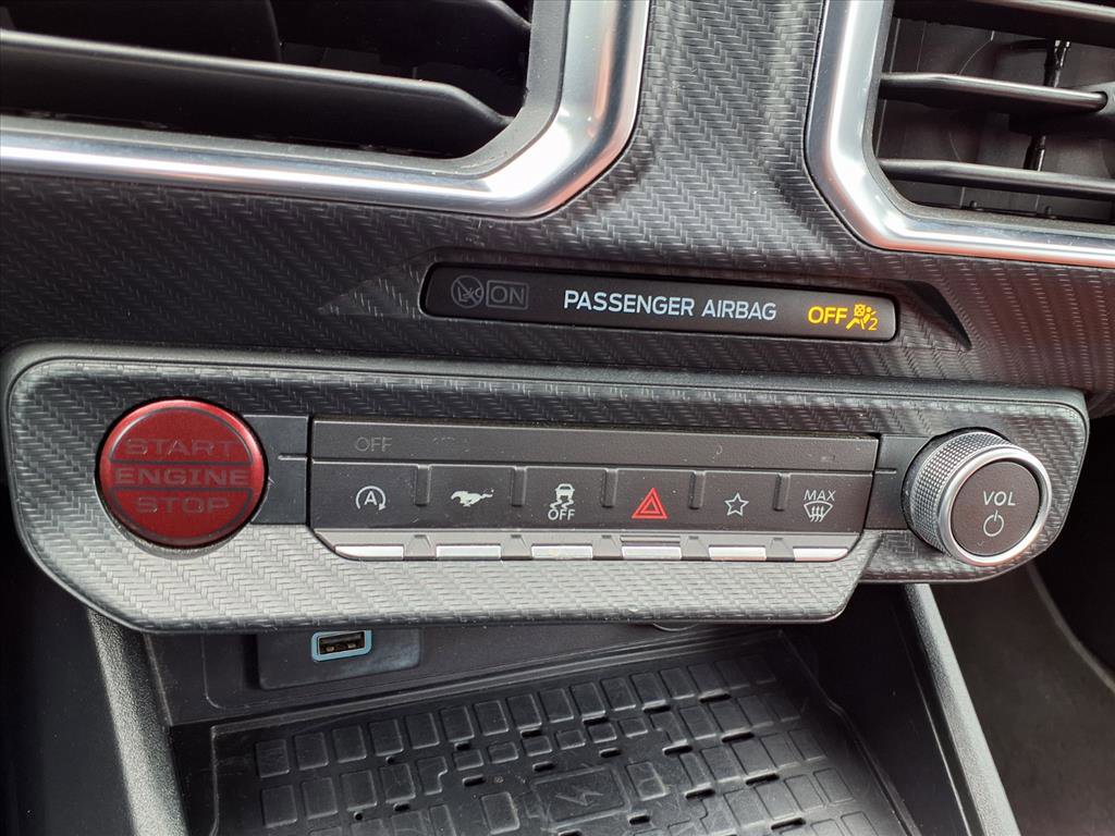 Used 2024 Ford Mustang Premium image 8