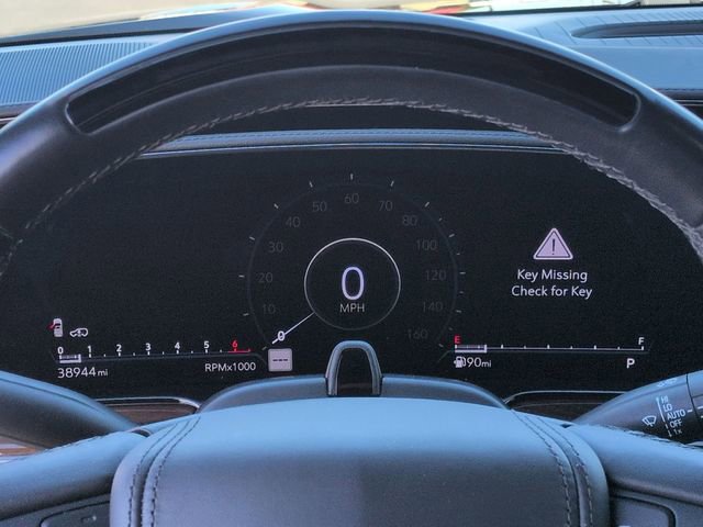 Used 2022 Cadillac Escalade ESV Sport Platinum image 10