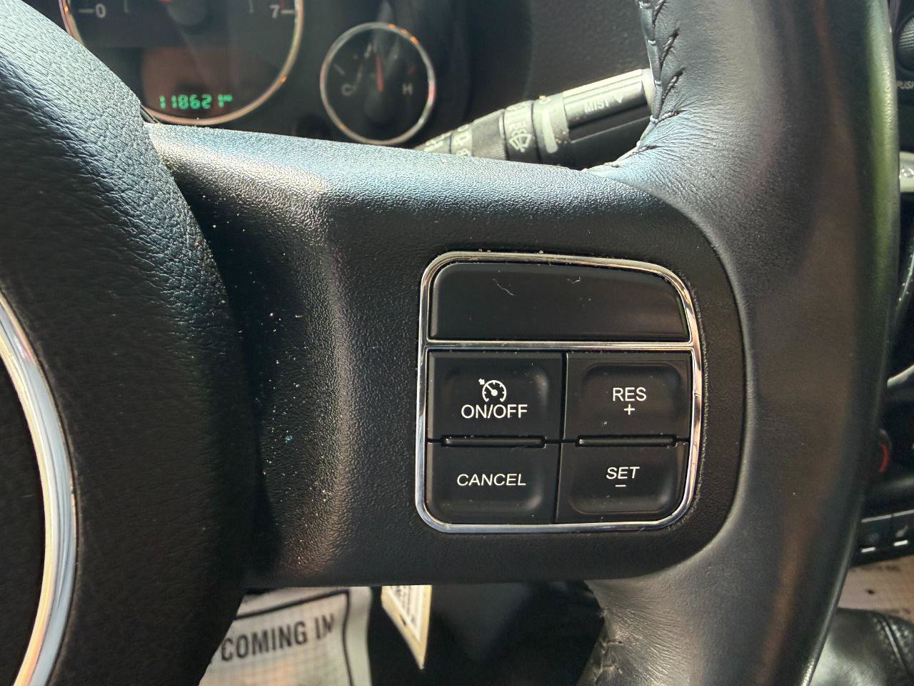 Used 2015 Jeep Wrangler Unlimited Sahara w/ Dual Top Group AWD/4WD image 19