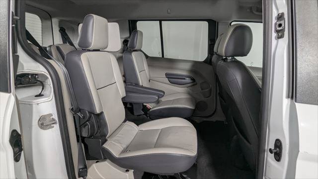 Used 2018 Ford Transit Connect Titanium w/ Titanium Premium Package FWD image 21