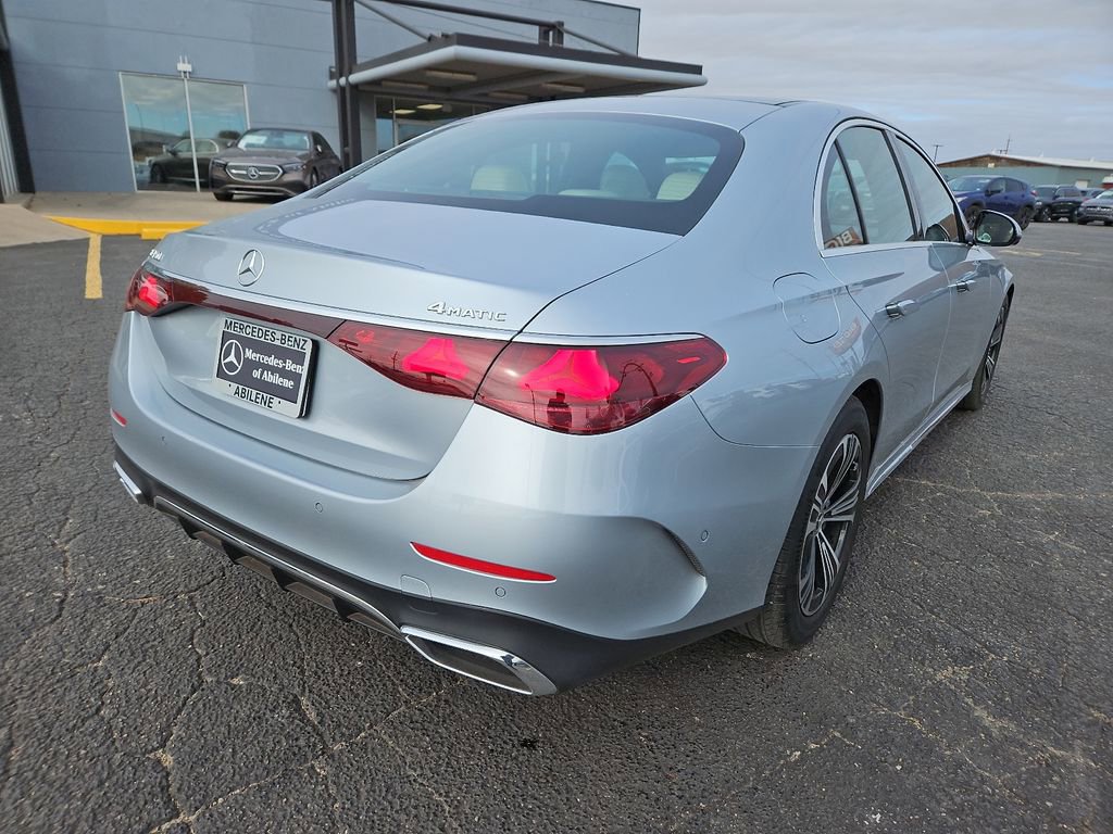 Used 2024 Mercedes-Benz E 450 4MATIC Sedan image 7