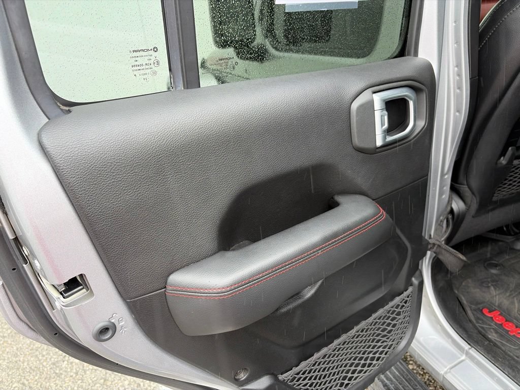 Used 2020 Jeep Wrangler Unlimited Rubicon AWD/4WD image 17